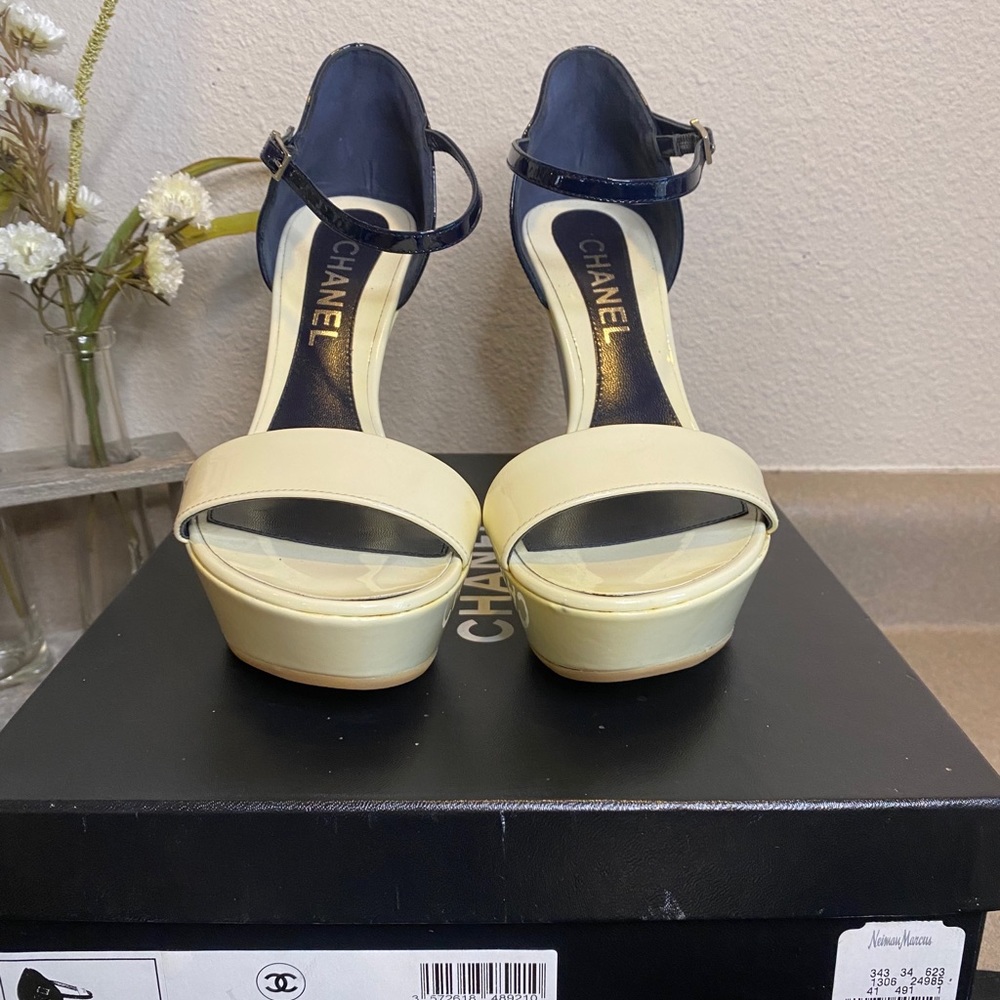 Chanel Navy Blue Sandals - Size 38 (8B) - New